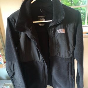 Women’s Black Northface Denali Jacket